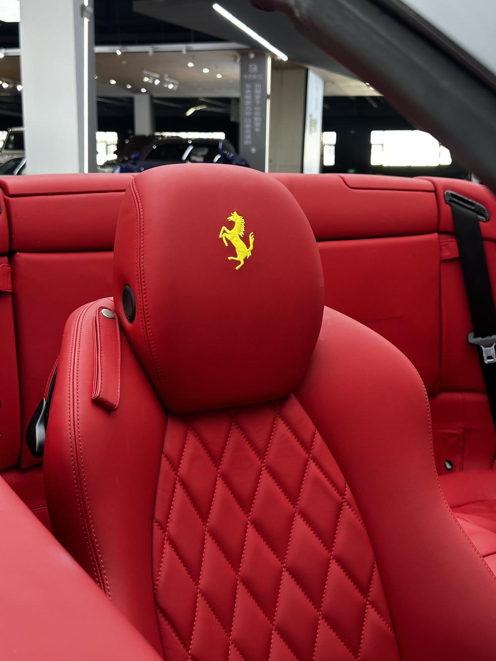 Ferrari California T