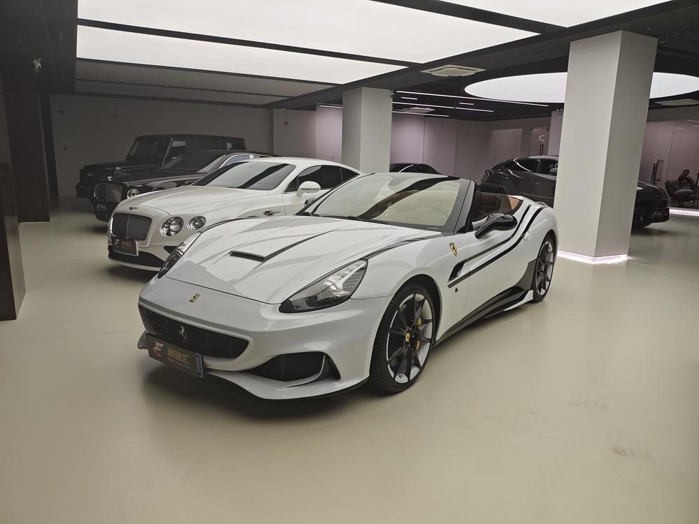 Ferrari California T