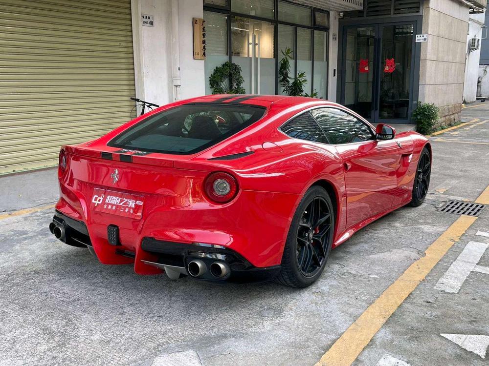 Ferrari F12berlinetta