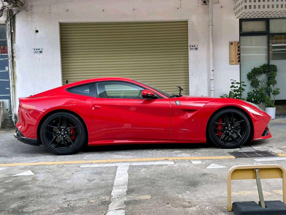 Ferrari F12berlinetta
