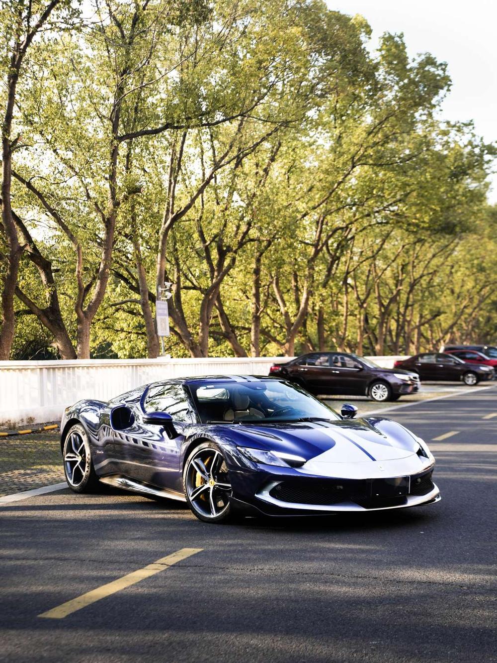 Ferrari Ferrari 296