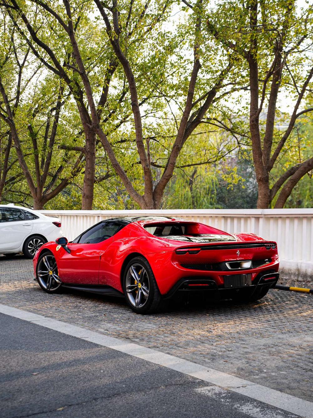 Ferrari Ferrari 296