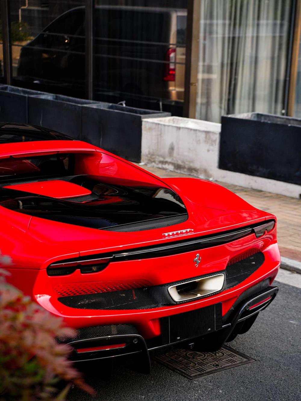 Ferrari Ferrari 296