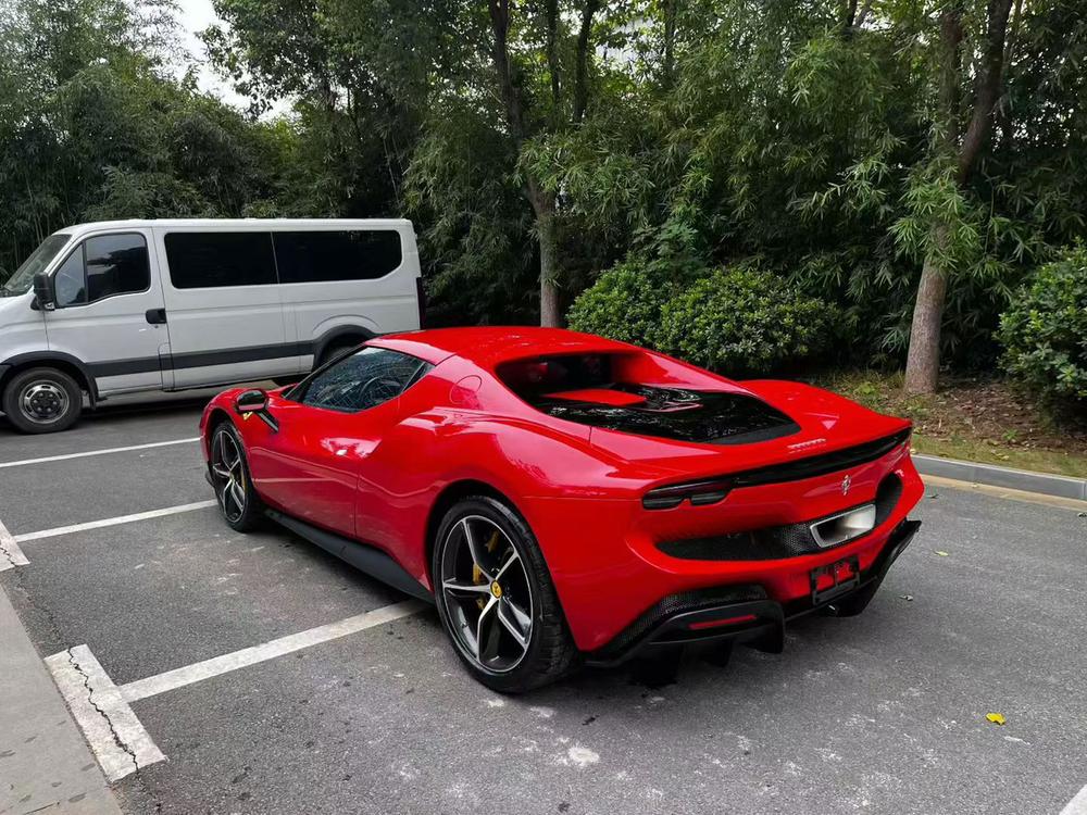 Ferrari Ferrari 296