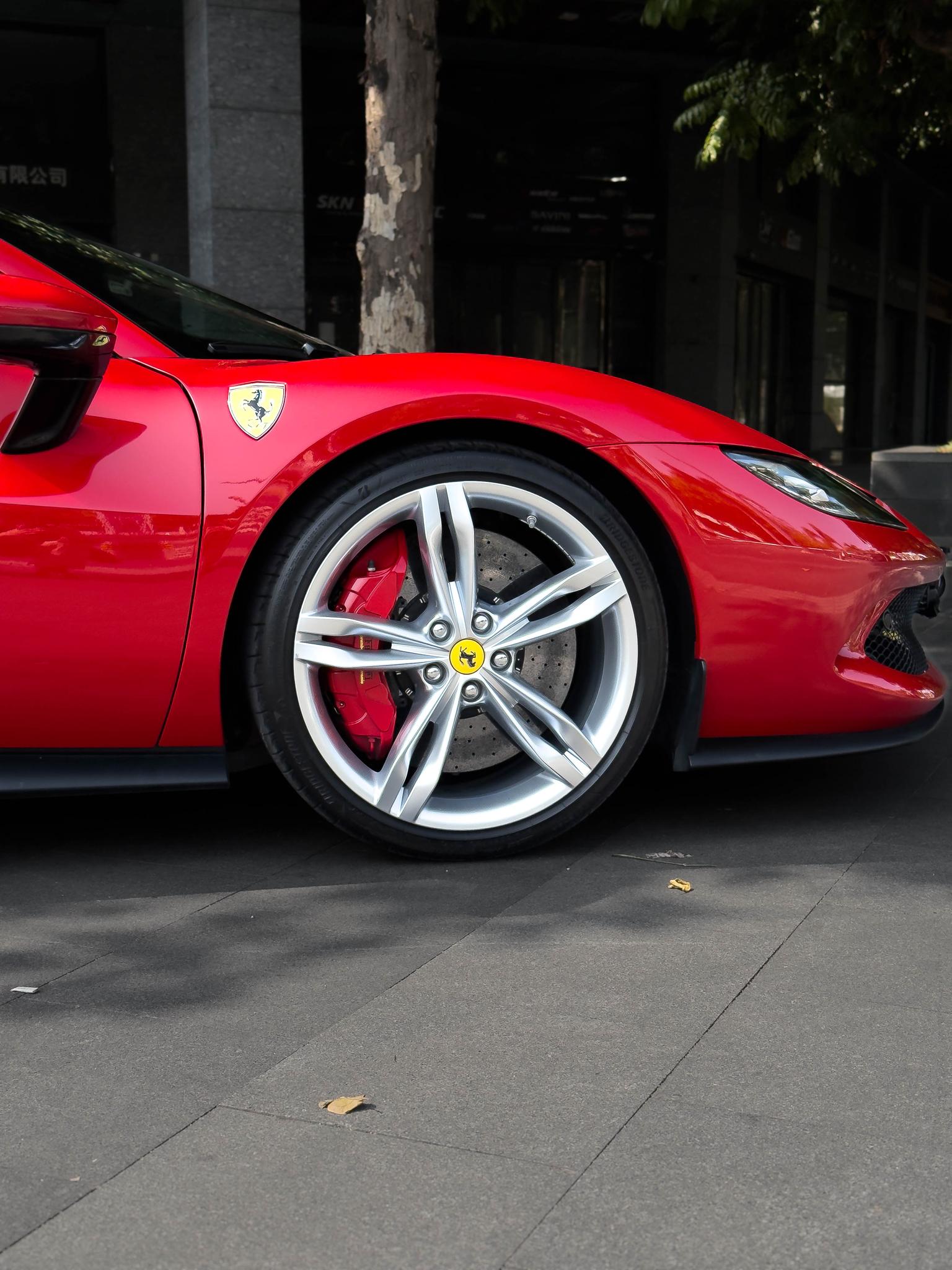 Ferrari Ferrari 296