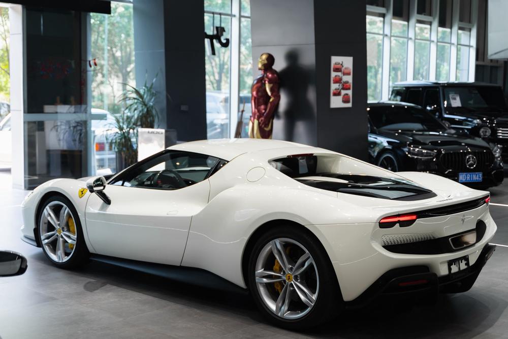 Ferrari Ferrari 296