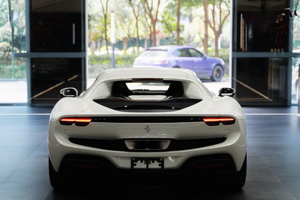 Ferrari Ferrari 296