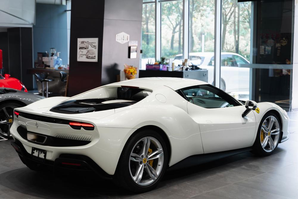 Ferrari Ferrari 296