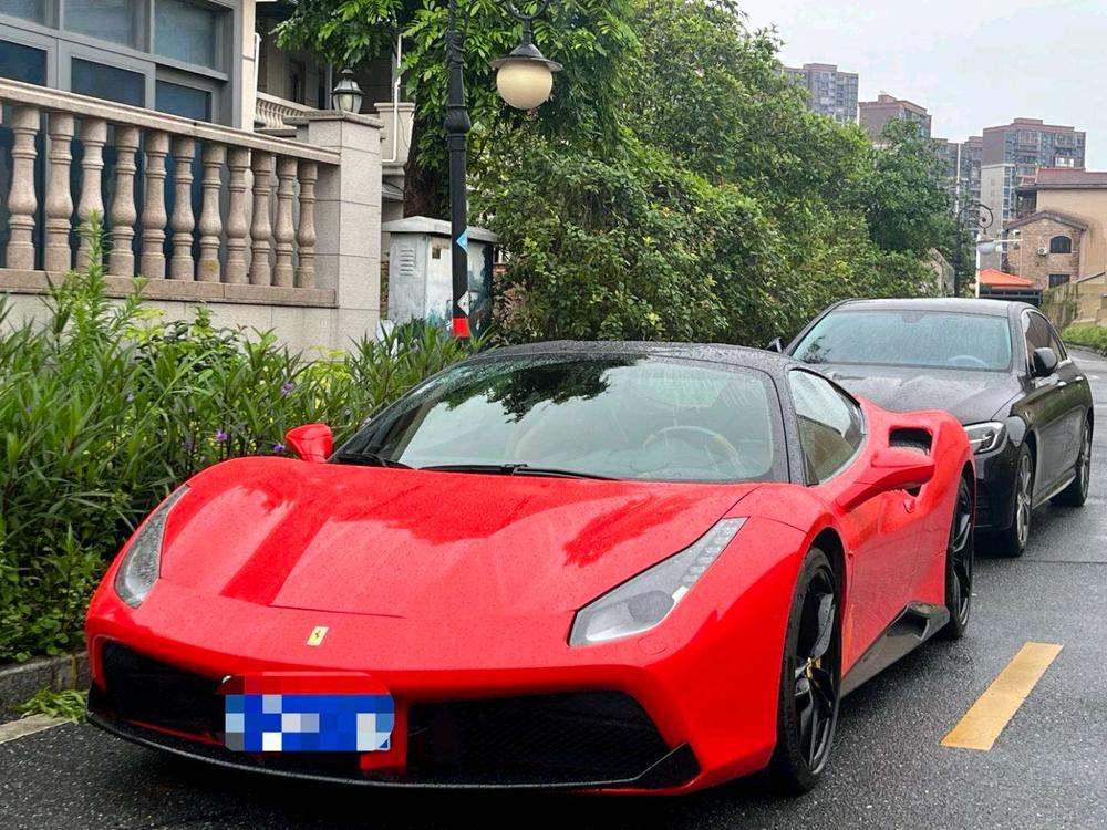 Ferrari Ferrari 488