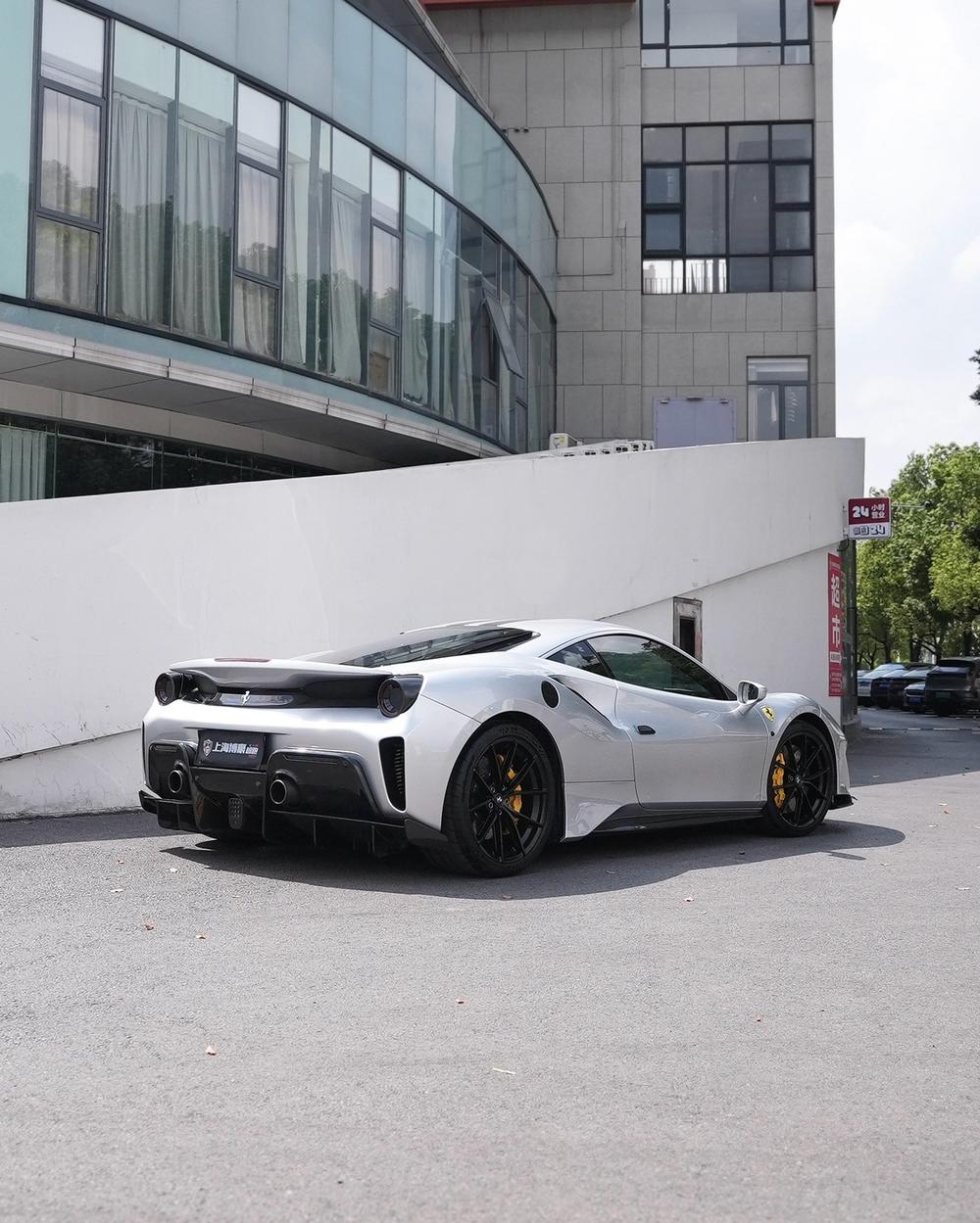 Ferrari Ferrari 488