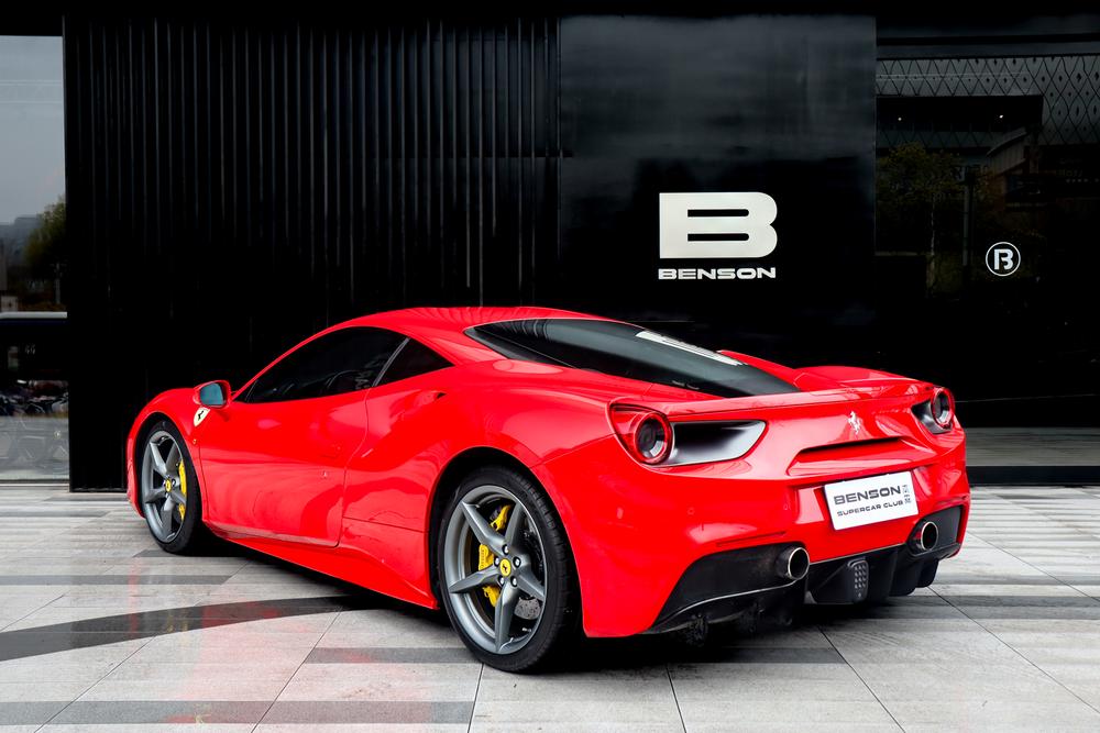 Ferrari Ferrari 488