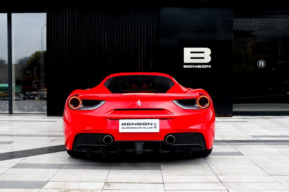 Ferrari Ferrari 488