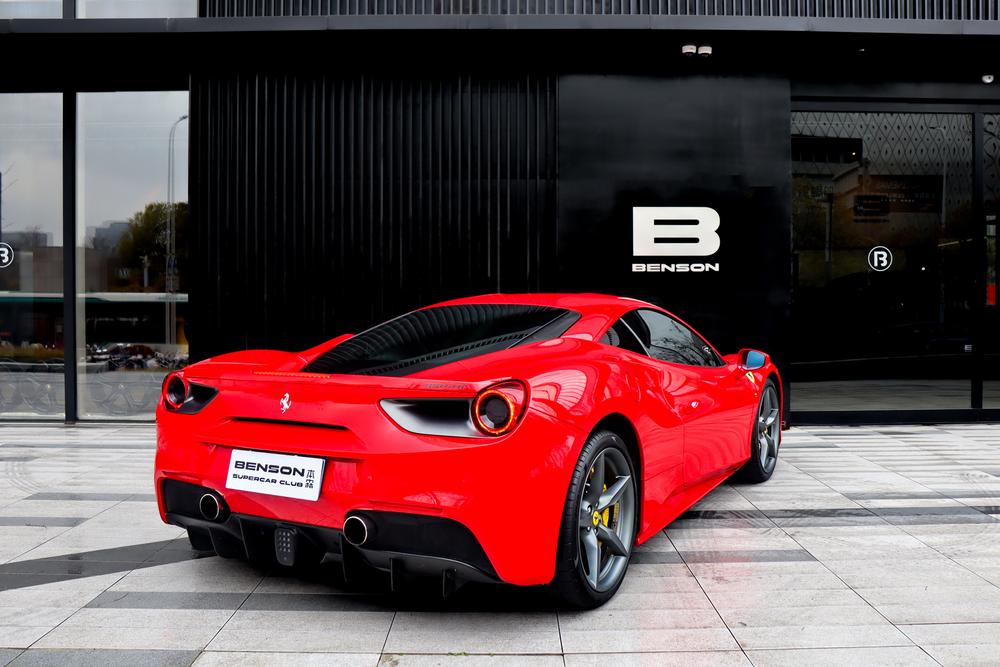 Ferrari Ferrari 488