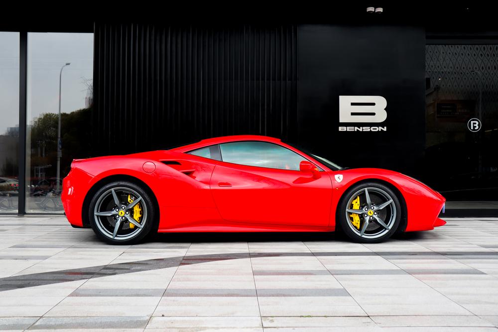 Ferrari Ferrari 488