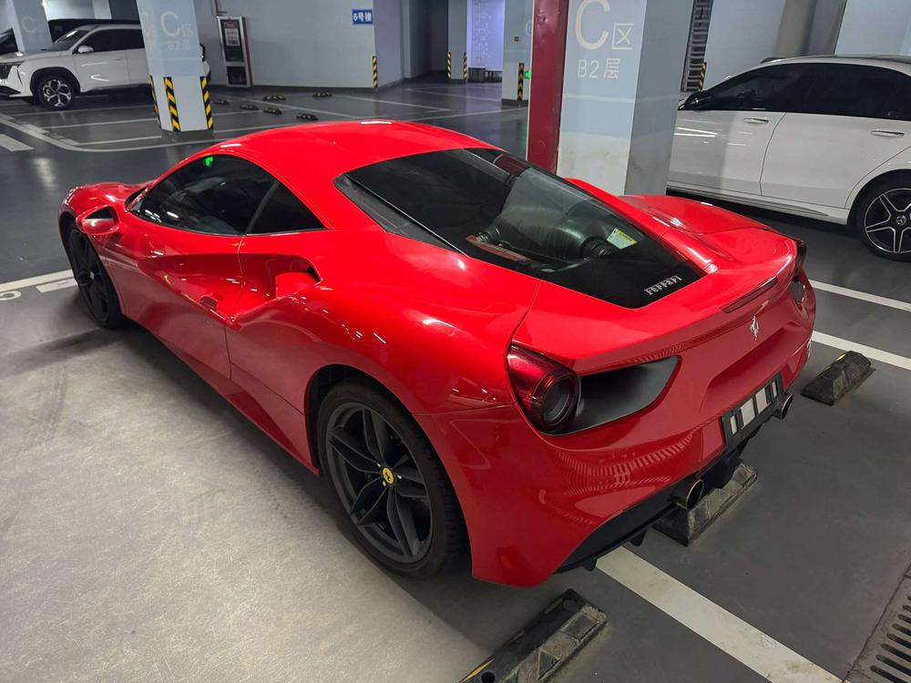 Ferrari Ferrari 488