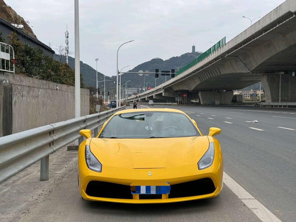 Ferrari Ferrari 488