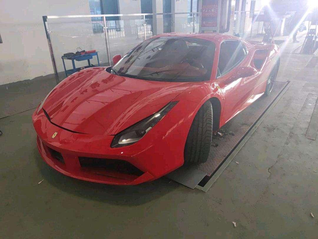 Ferrari Ferrari 488