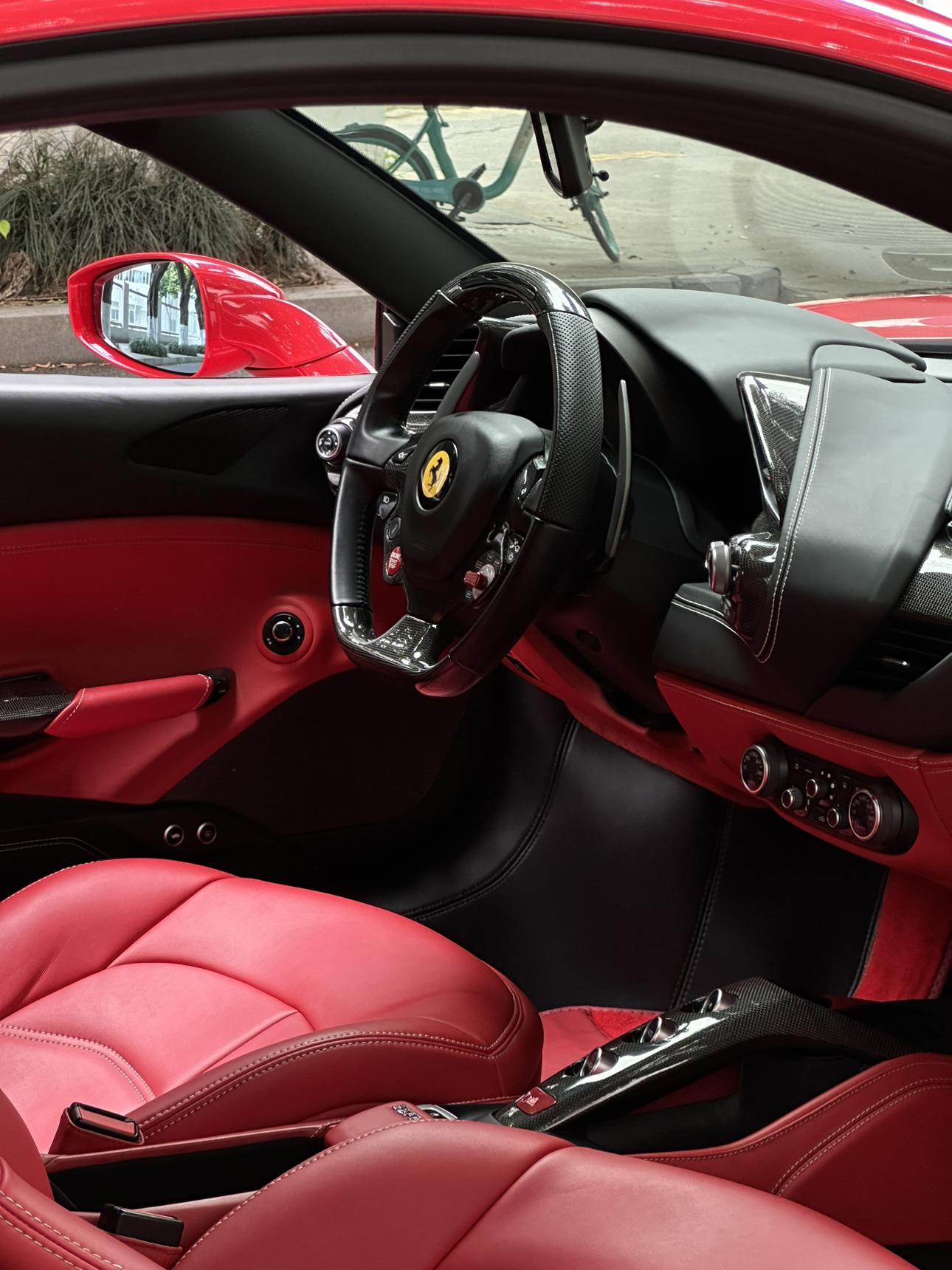 Ferrari Ferrari 488