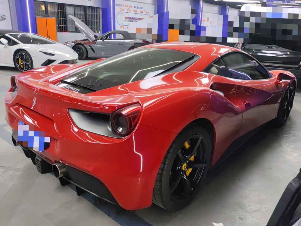 Ferrari Ferrari 488