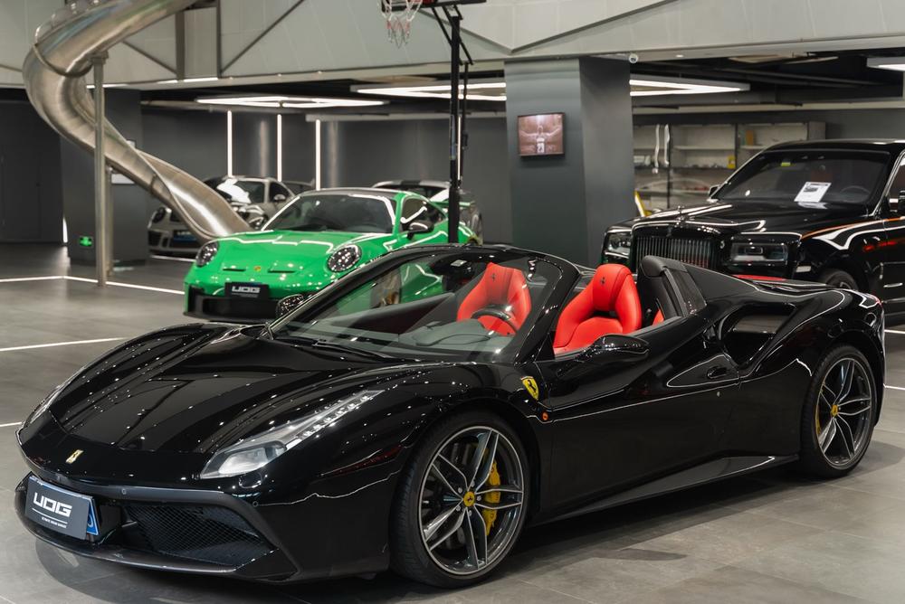 Ferrari Ferrari 488