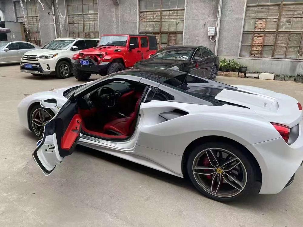 Ferrari Ferrari 488