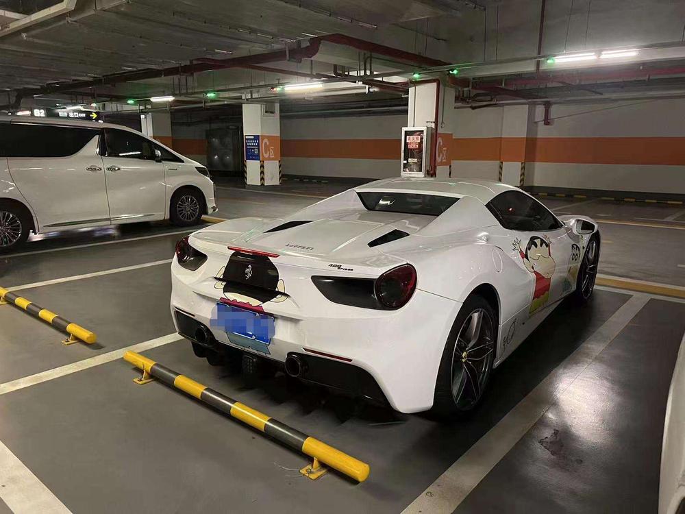 Ferrari Ferrari 488