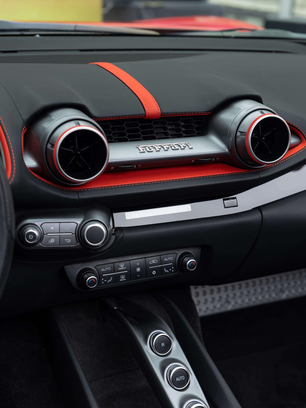 Ferrari Ferrari 812