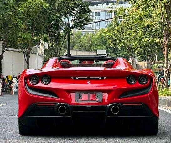 Ferrari Ferrari F8