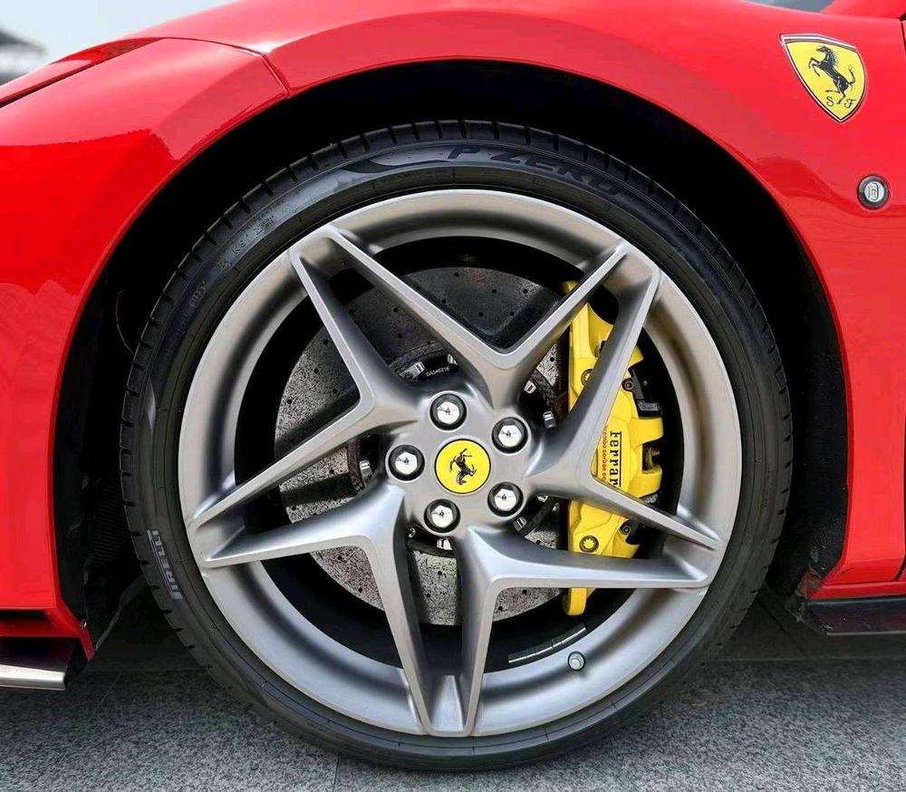 Ferrari Ferrari F8