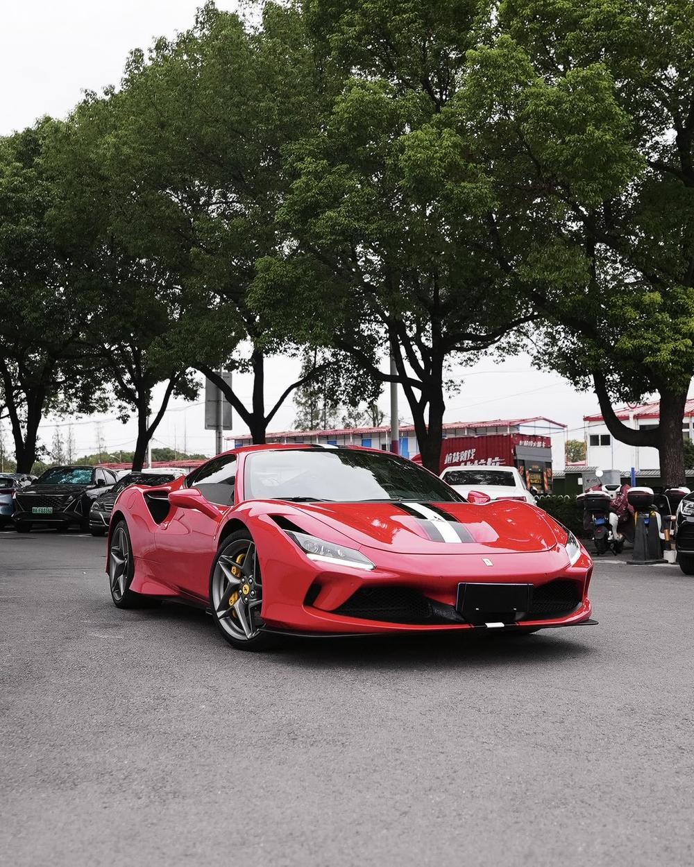 Ferrari Ferrari F8