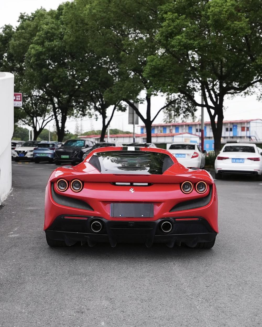 Ferrari Ferrari F8