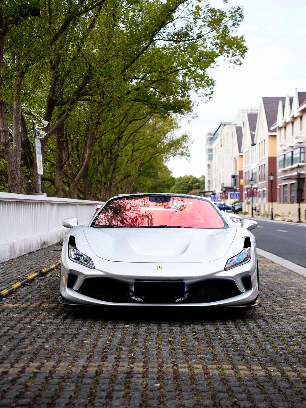 Ferrari Ferrari F8
