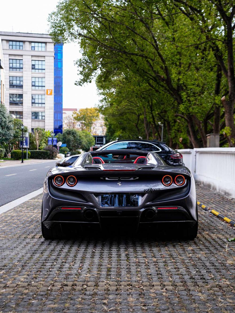 Ferrari Ferrari F8