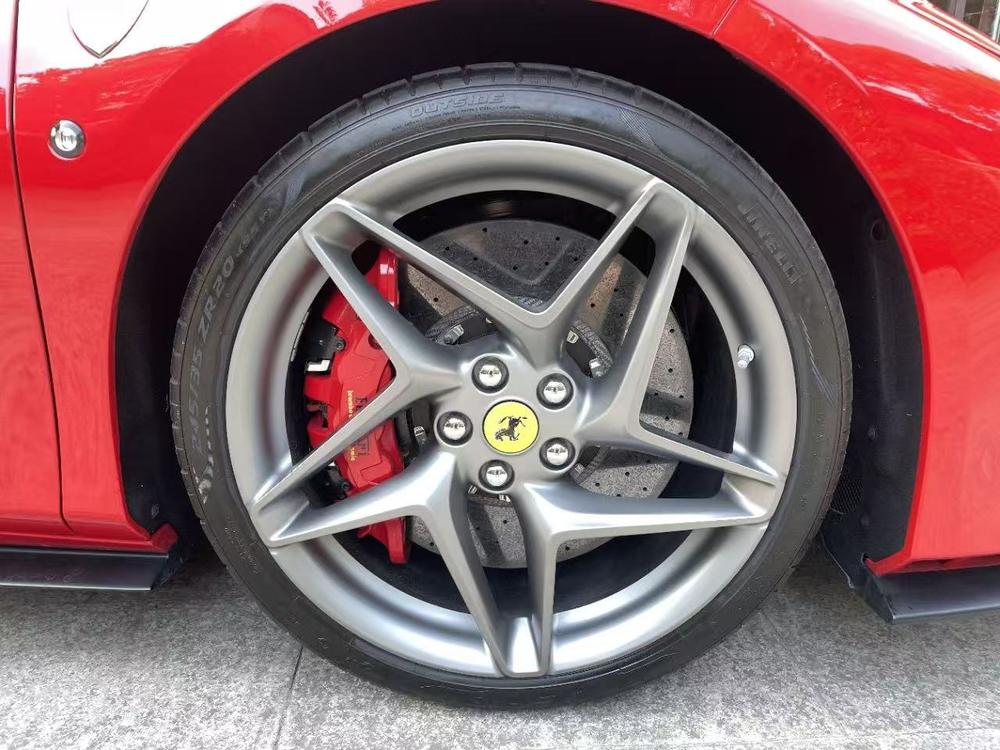 Ferrari Ferrari F8