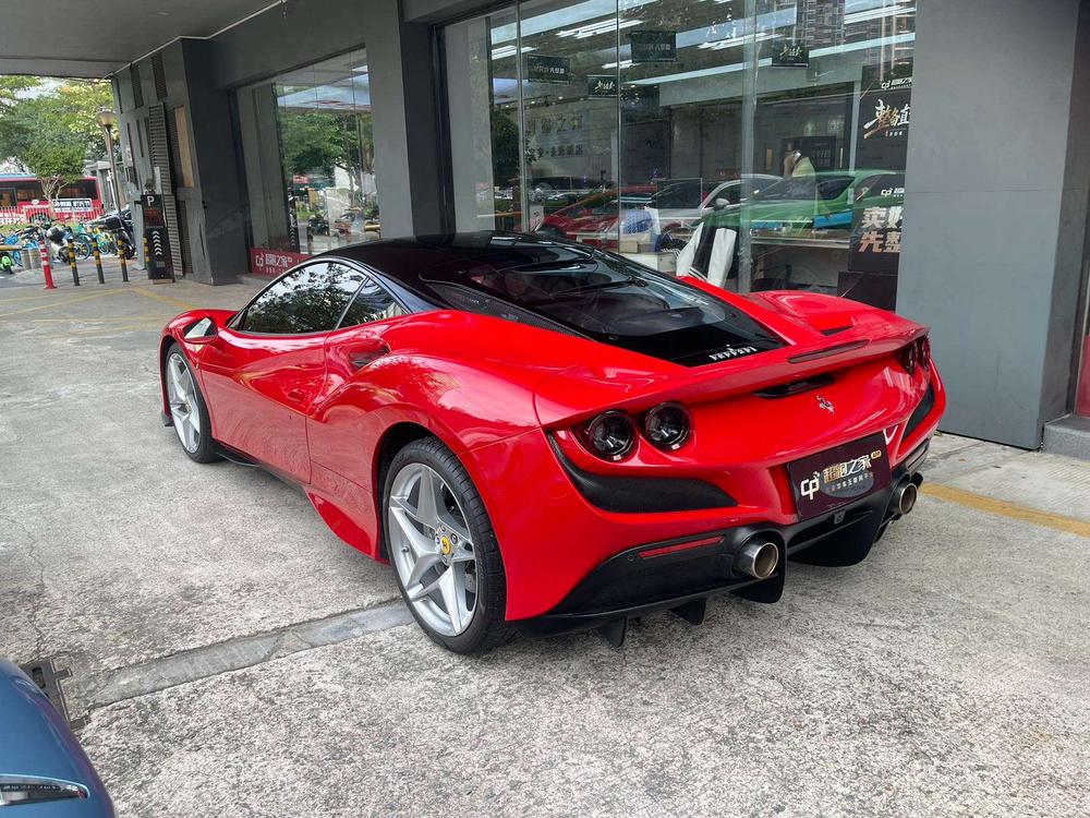 Ferrari Ferrari F8
