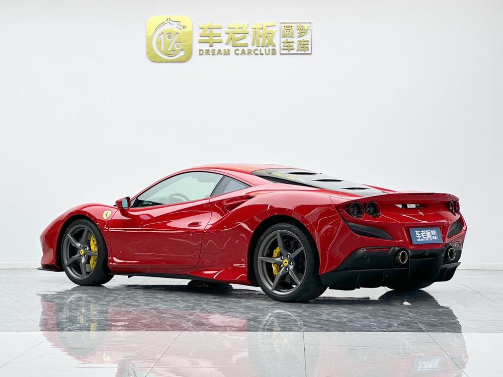 Ferrari Ferrari F8