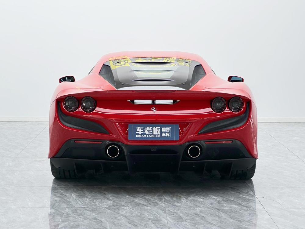 Ferrari Ferrari F8