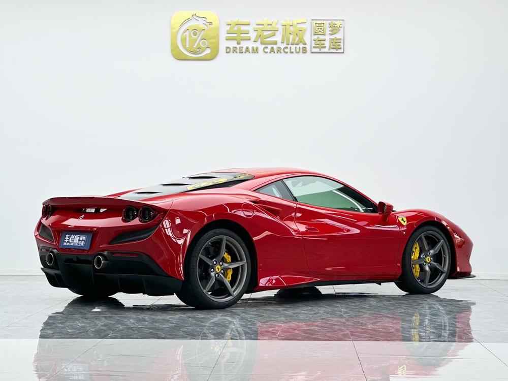 Ferrari Ferrari F8