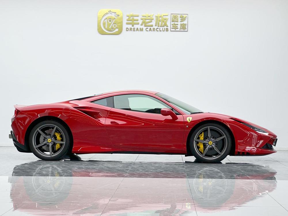 Ferrari Ferrari F8