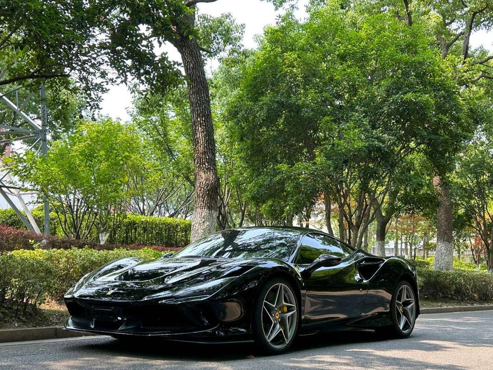 Ferrari Ferrari F8