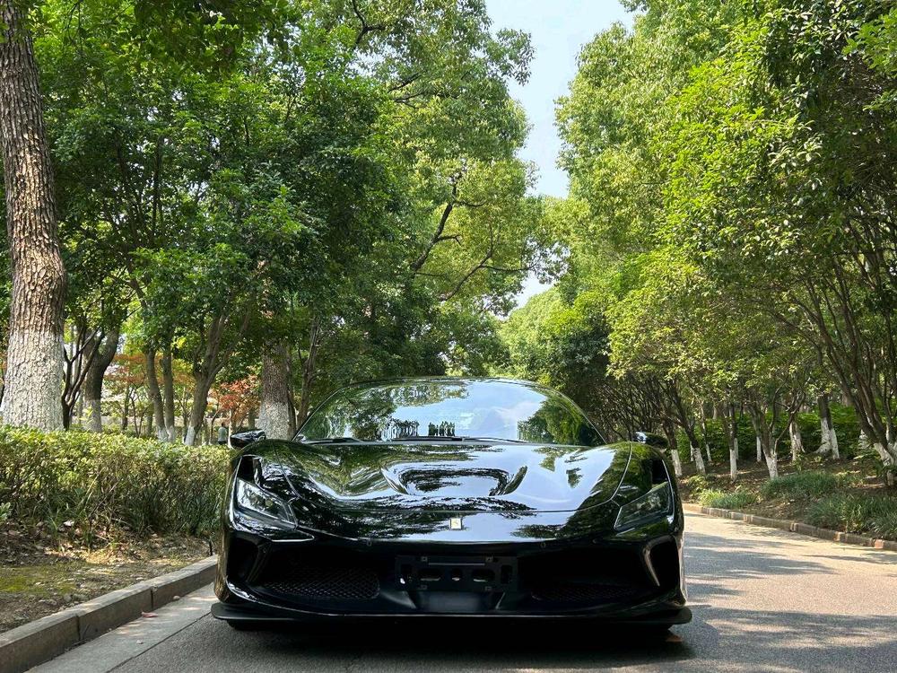 Ferrari Ferrari F8