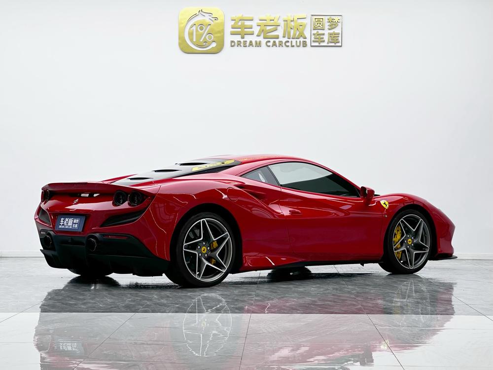 Ferrari Ferrari F8