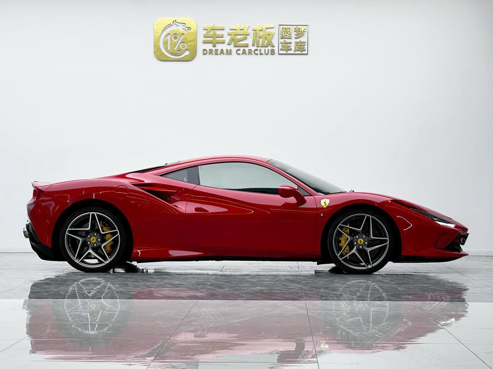 Ferrari Ferrari F8