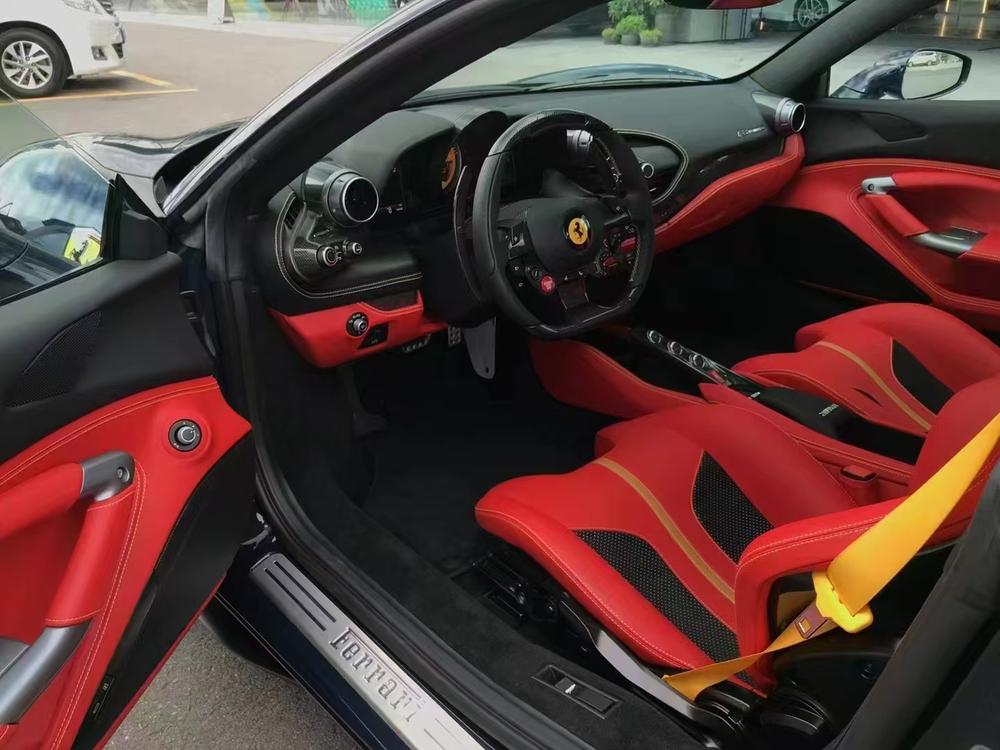 Ferrari Ferrari F8