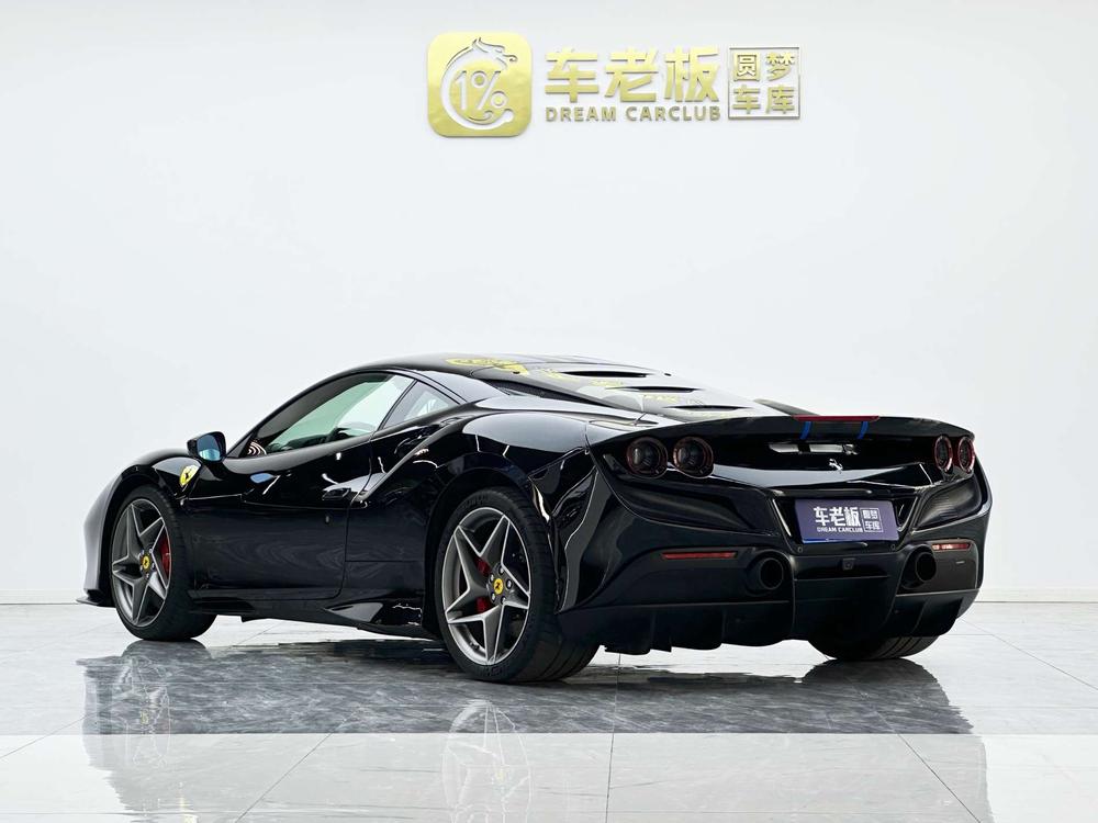 Ferrari Ferrari F8