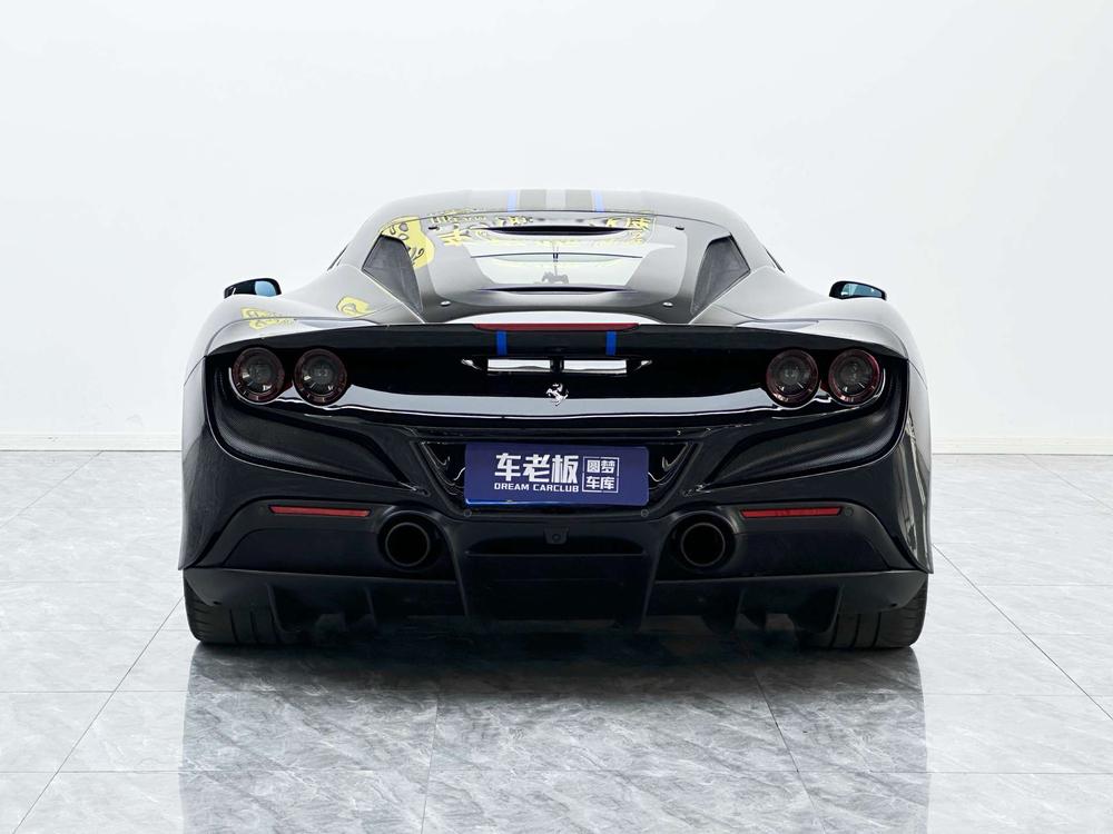 Ferrari Ferrari F8