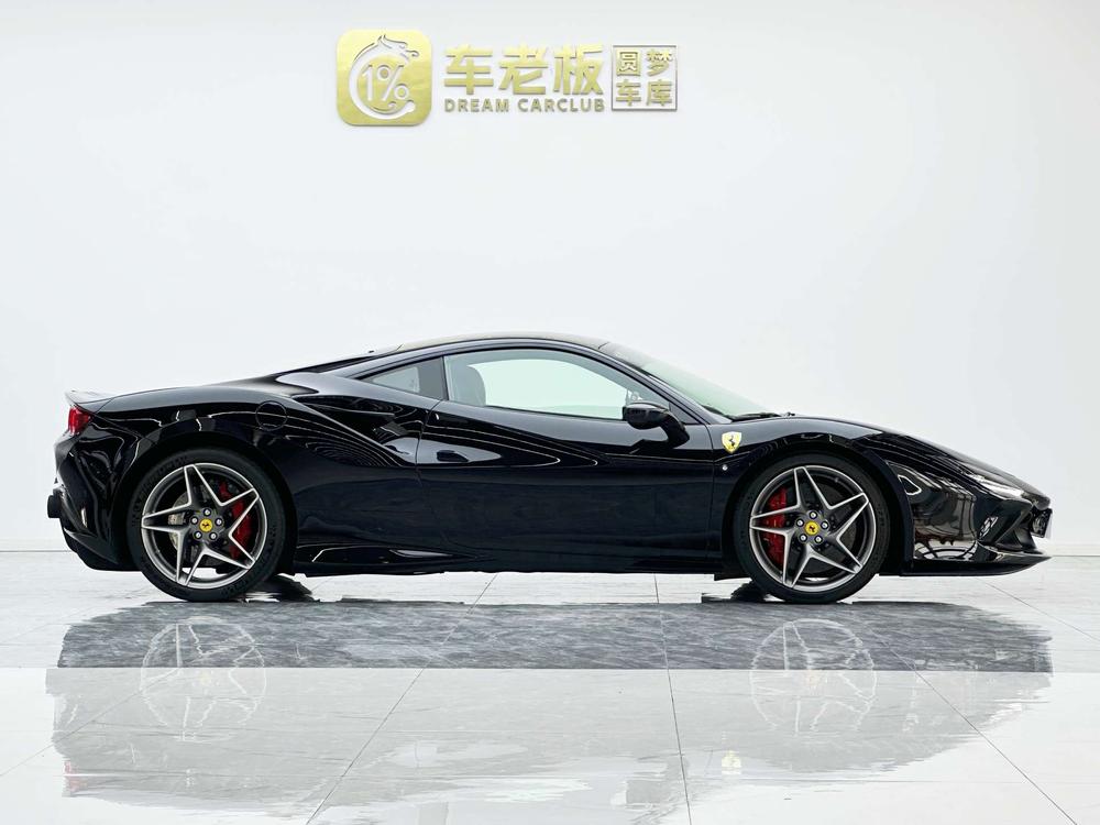 Ferrari Ferrari F8
