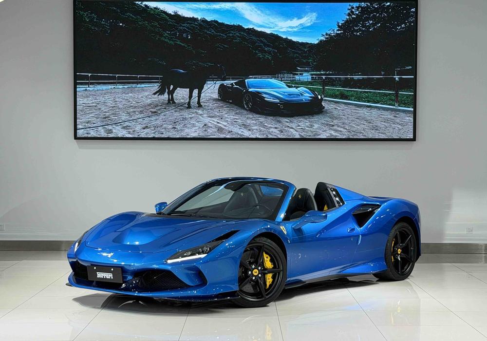 Ferrari Ferrari F8
