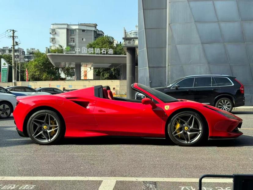 Ferrari Ferrari F8