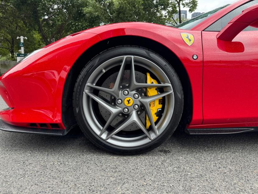 Ferrari Ferrari F8